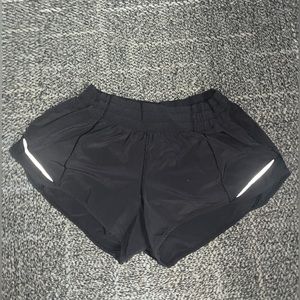 black Lululemon Hotty Hot shorts size 4